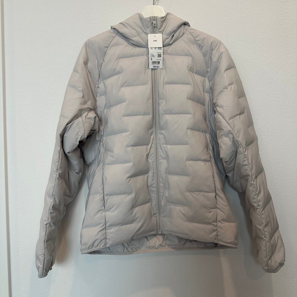 NWT Uniqlo Pufftech Off White hooded insulated lightweight water repellent parka - Picture 2 of 6